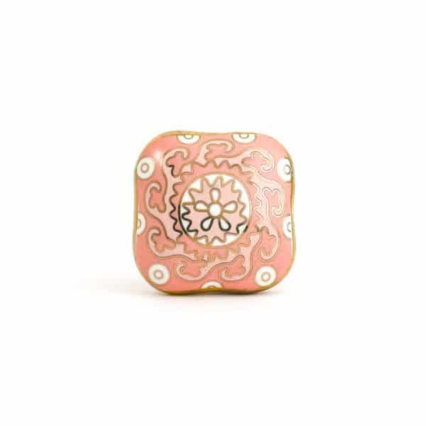 DSC 1747 Pink square and gold ceramic knob