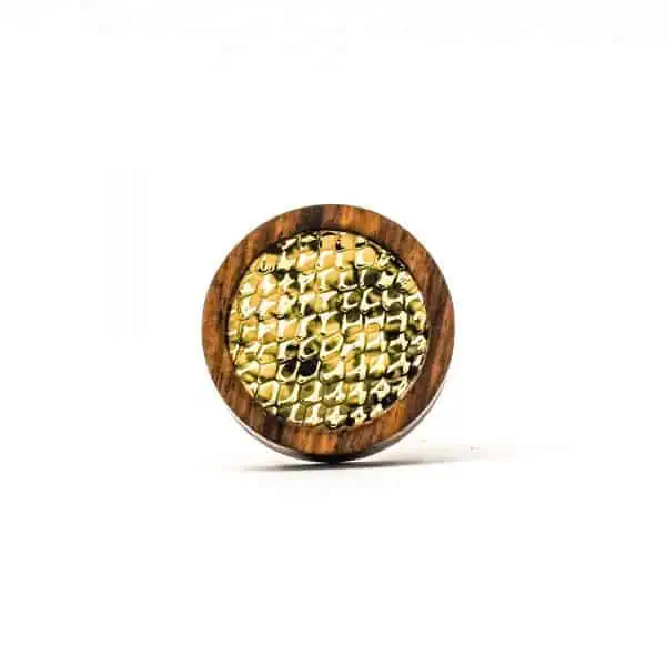 DSC 3419 Gold fish scale round wood knob